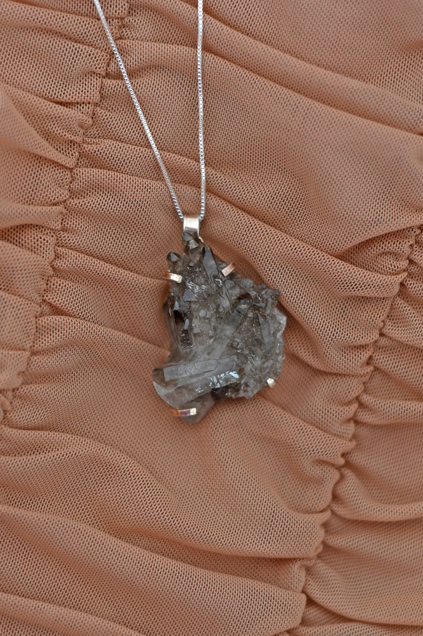 Colgante Cuarzo Ahumado Cluster - Plata
