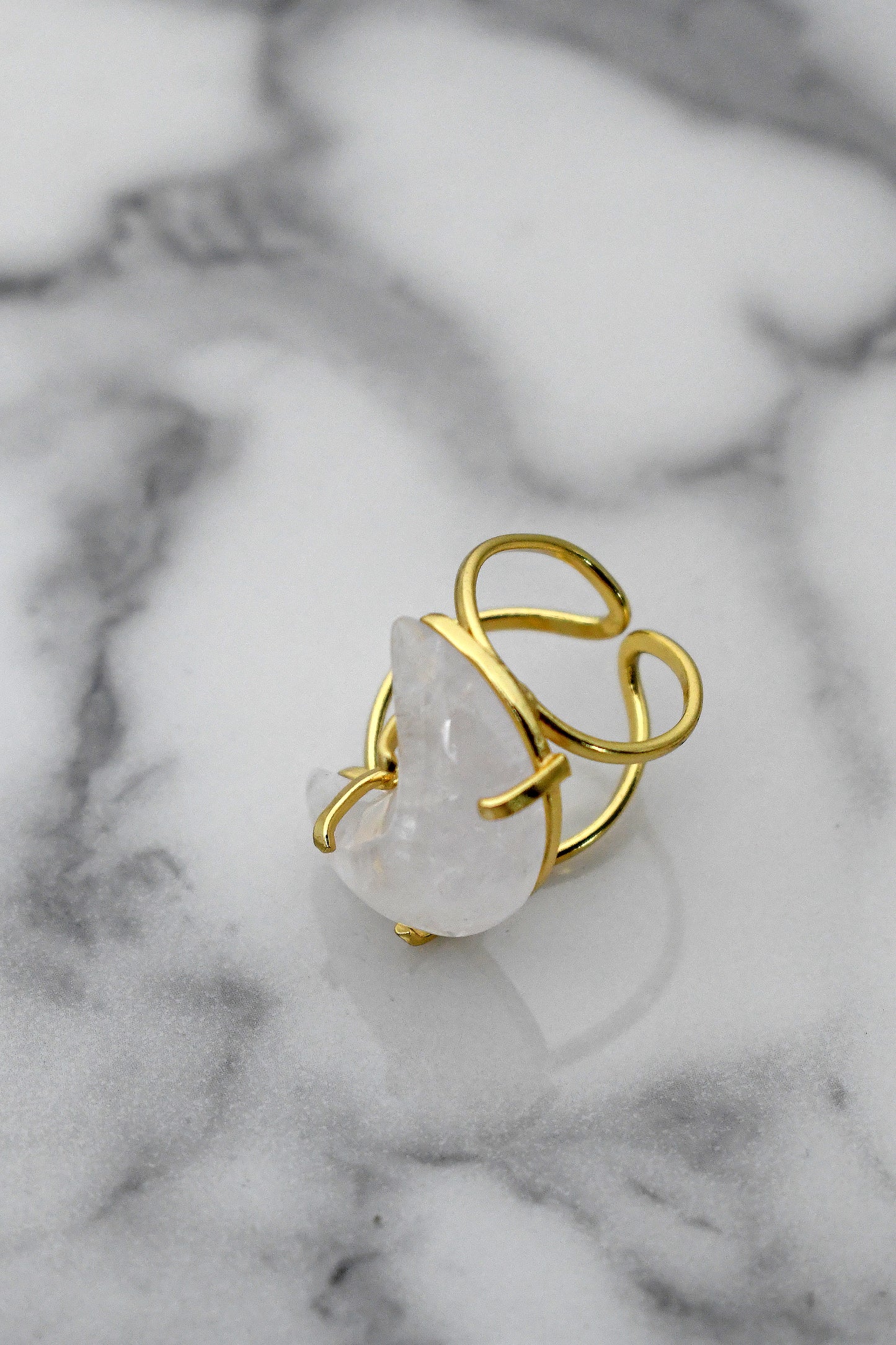 Anillo Cuarzo Rosa Luna - Oro