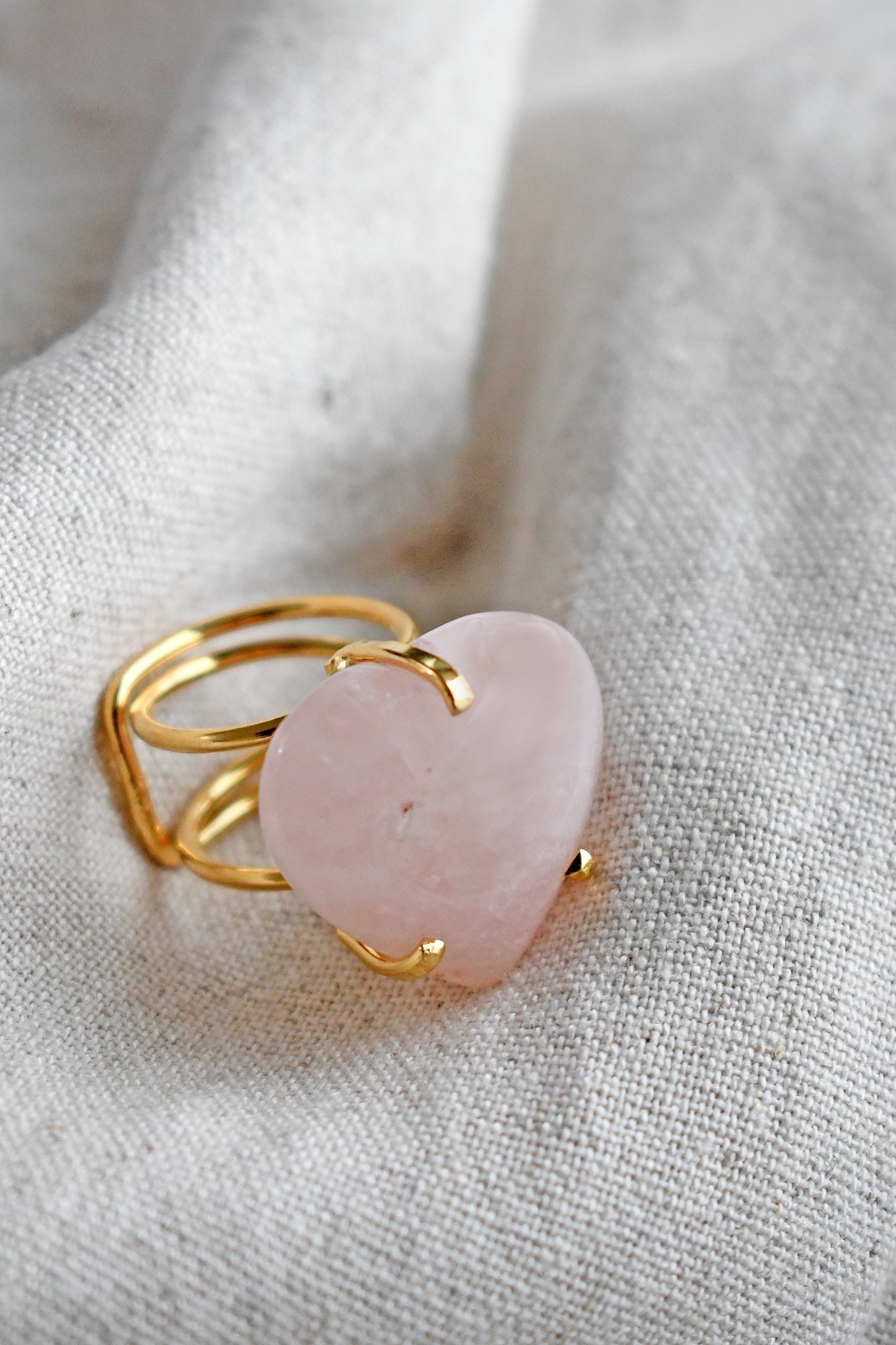 Anillo Cuarzo Rosa Corazon - Oro