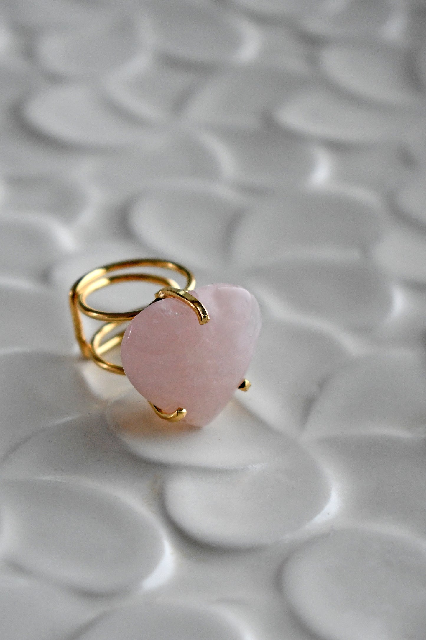 Anillo Cuarzo Rosa Corazon - Oro