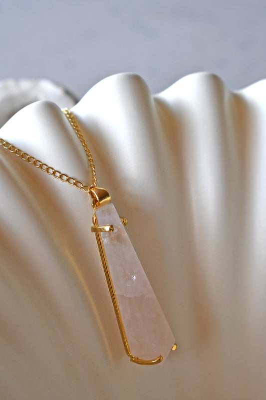 Colgante de Cuarzo Rosa Prisma Largo